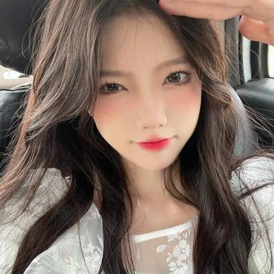 女生青春感十足的头像图片60张