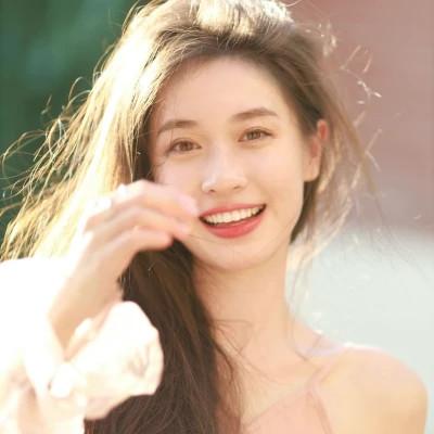 清新美女闺蜜头像单人