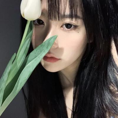 女生青春感十足的头像图片60张