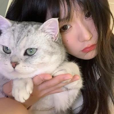 女生青春感十足的头像图片60张