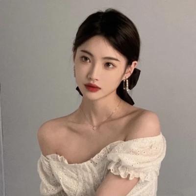 清新美女闺蜜头像单人