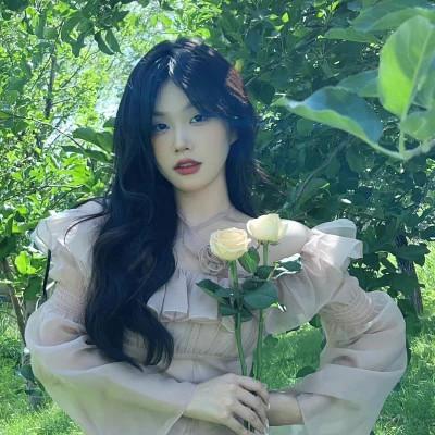 女生青春感十足的头像图片60张