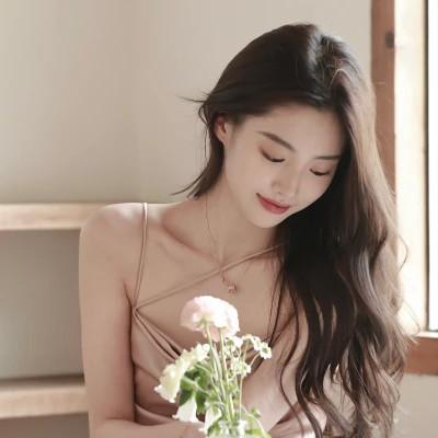清新美女闺蜜头像单人