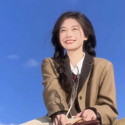 清新美女闺蜜头像单人