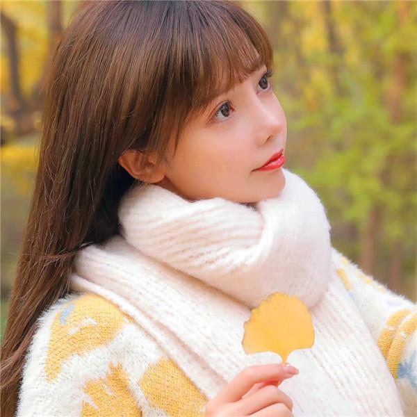 深秋干净唯美清纯女生头像图片