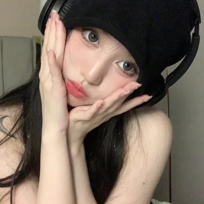 女生青春感十足的头像图片60张