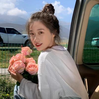 清新美女闺蜜头像单人