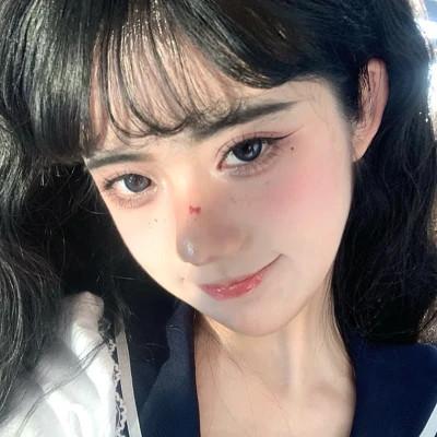 女生青春感十足的头像图片60张