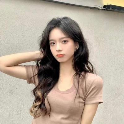 清新美女闺蜜头像单人