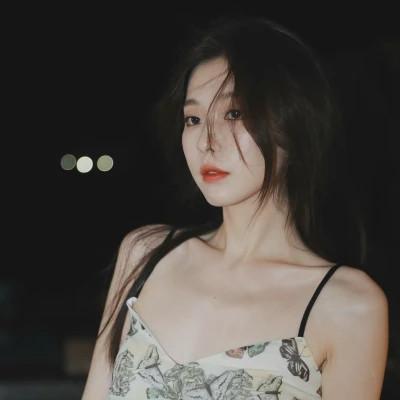 清新美女闺蜜头像单人