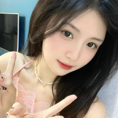 女生青春感十足的头像图片60张