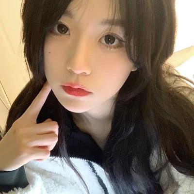 女生青春感十足的头像图片60张