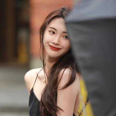 清新美女闺蜜头像单人