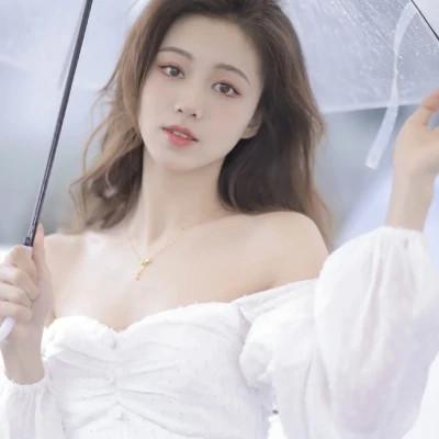 适合女孩子用的干净温柔的头像74张
