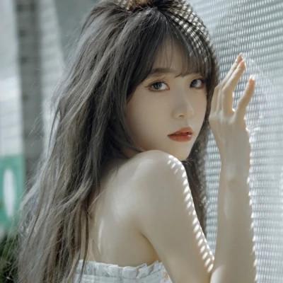 适合女孩子用的干净温柔的头像74张