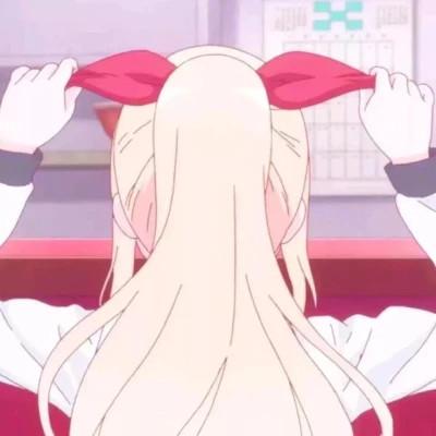 哇塞女孩卡通微信头像49张