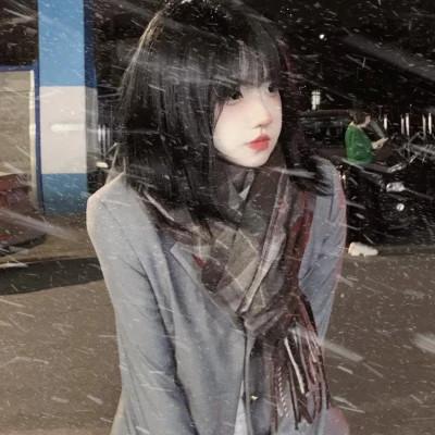 女生头像真人简单2023最新