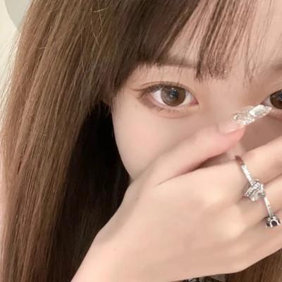 女生图片超级稀有头像40张