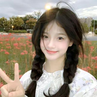 精选美女头像集锦，养眼又吸睛！