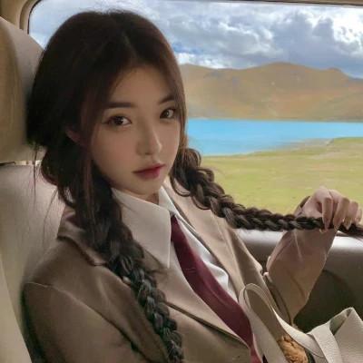 女生图片头像2023最火