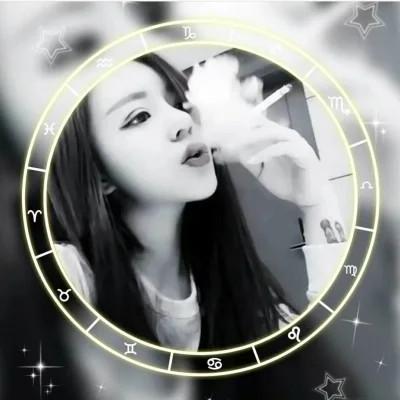 情侣头像2023最火爆一男一女