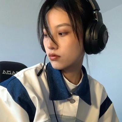 女生图片头像2023最火