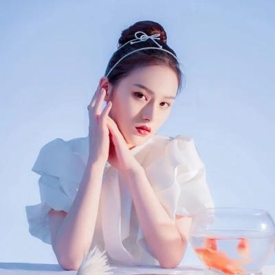 女生漂亮的微信头像图片大全116张