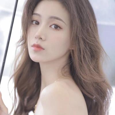 适合女孩子用的干净温柔的头像74张
