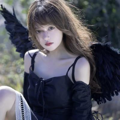 适合女孩子用的干净温柔的头像74张
