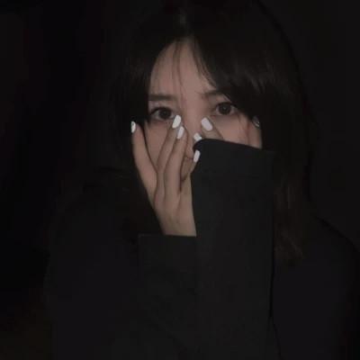 女生图片超级稀有头像40张