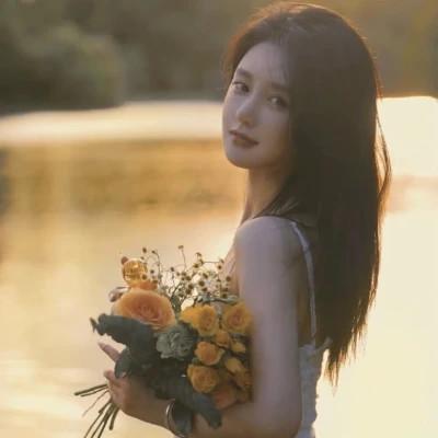 适合女孩子用的干净温柔的头像74张