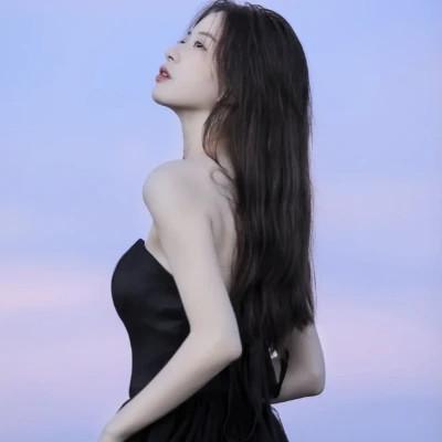 适合女孩子用的干净温柔的头像74张
