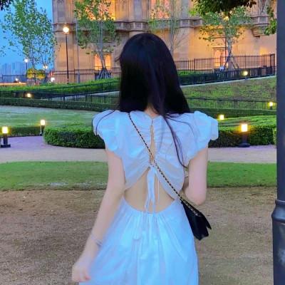 60张最火漂亮背影女生头像图片