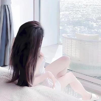 不露脸身材好的气质美女头像73张