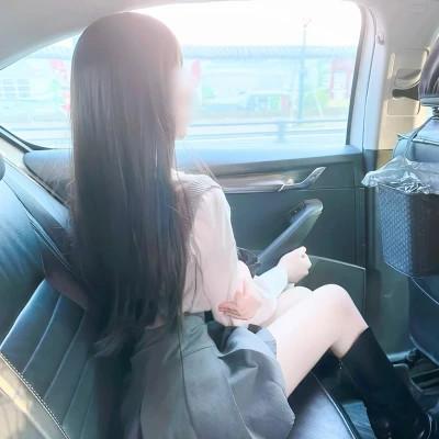 不露脸身材好的气质美女头像73张
