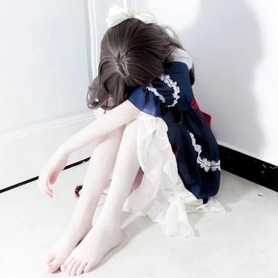 不露脸身材好的气质美女头像73张