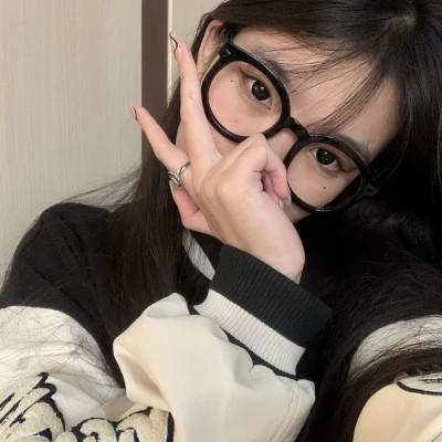 ins系列高级质感头像女40张