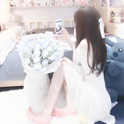 不露脸身材好的气质美女头像73张