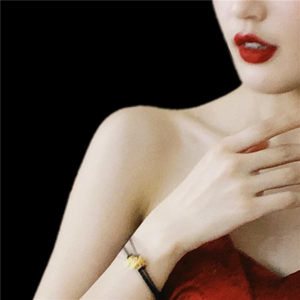不露脸性感女生头像 风情万种迷人不露头的唯美女头图片