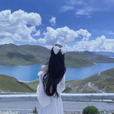 60张最火漂亮背影女生头像图片
