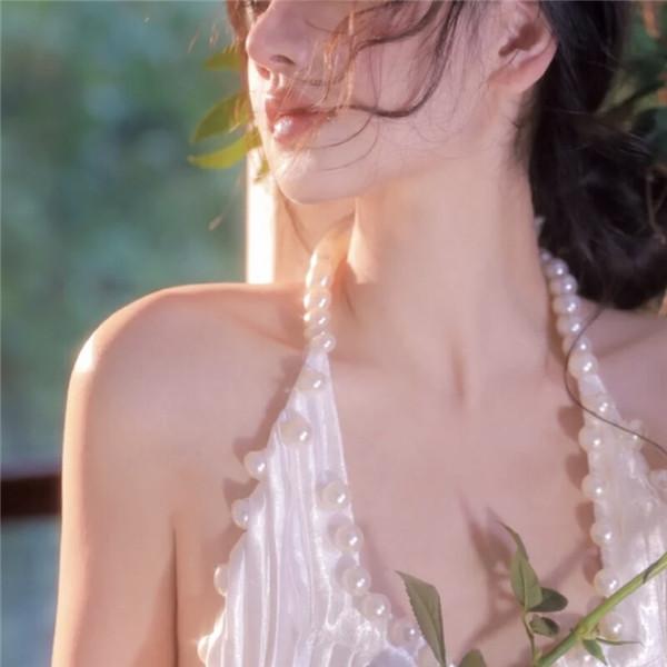 不露脸性感女生头像 风情万种迷人不露头的唯美女头图片