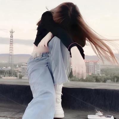 不露脸身材好的气质美女头像73张