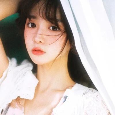 高级感头像女复古文艺图片40张