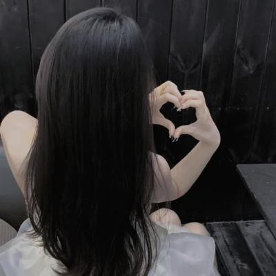 清纯可爱干净的女头图片48张，看了让你心怦怦跳！