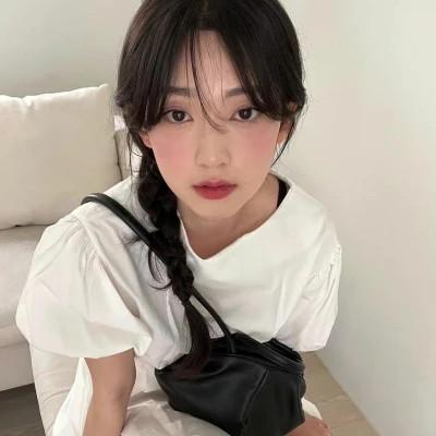 非主流头像女头 清晰好看的非主流美女头像女生图片