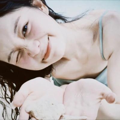 胶片质感女头青春高清48张