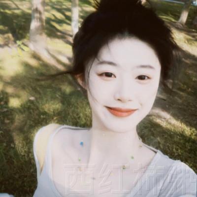 胶片质感女头青春高清48张