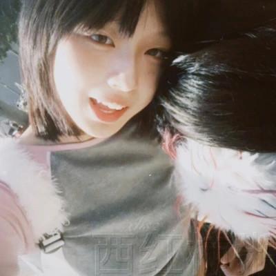 胶片质感女头青春高清48张