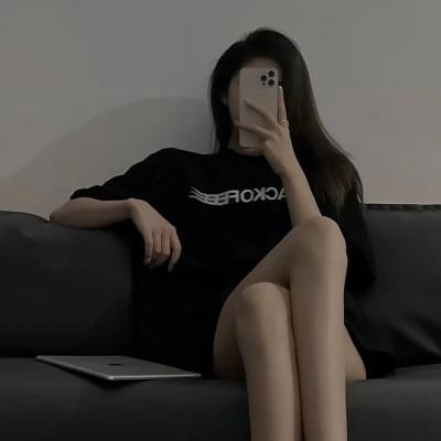 自由且高级的头像 高清一看就很自由的头像女
