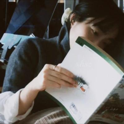 胶片高级感女头高清32张
